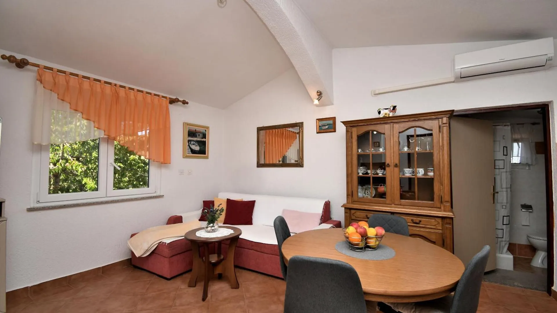 House Angelina Villa Pula 0*,  Croatia